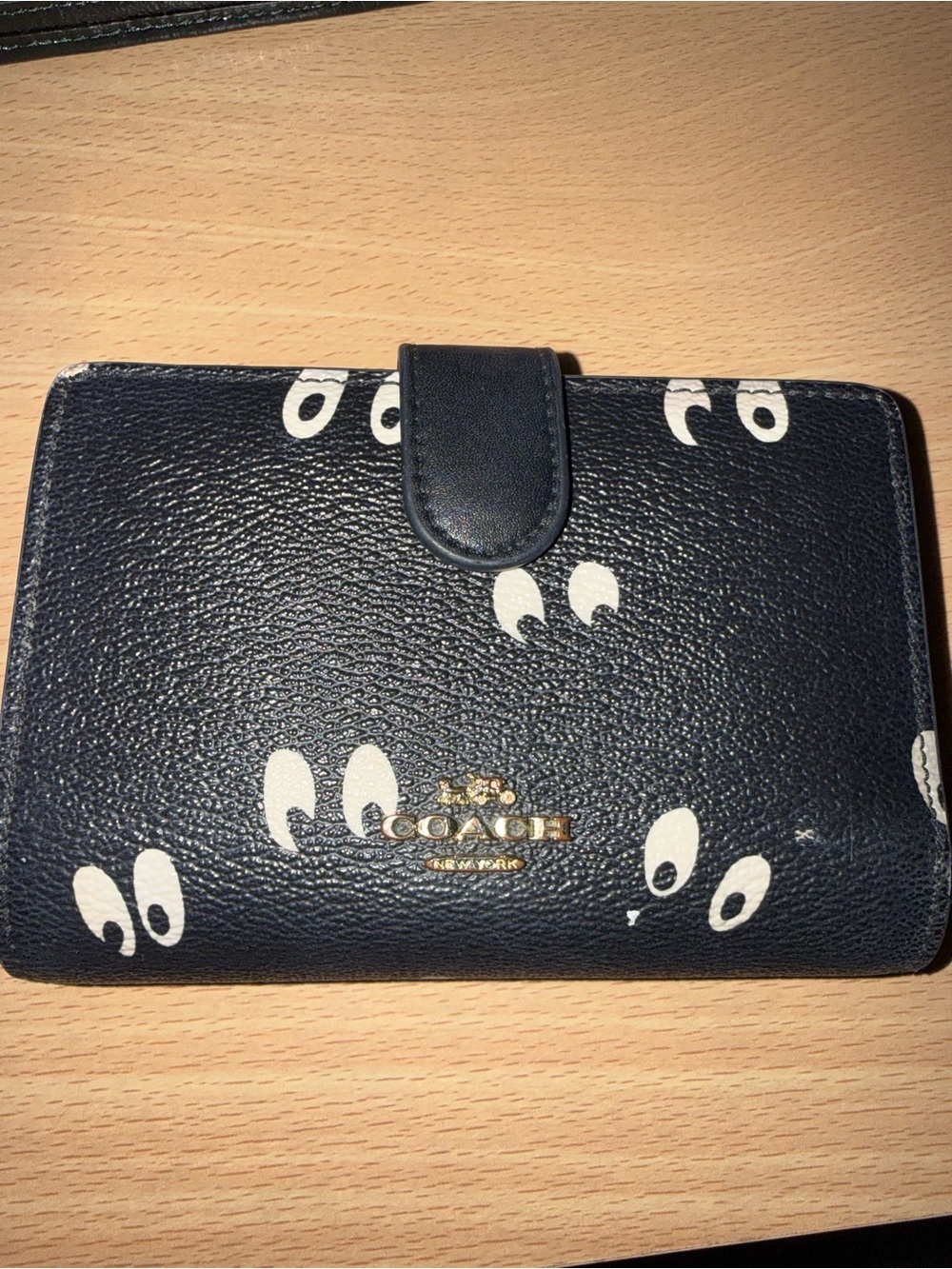 Coach Snow White Spooky Eyes Compact Wallet